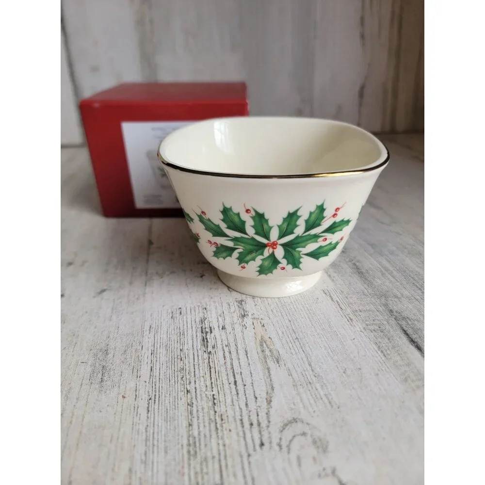 Lenox‎ NEW 879340 mistletoe treat bowl holiday Xmas home decor